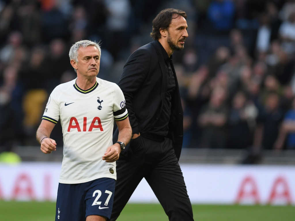 热刺为何迟迟不换帅?列维是否真乃罪大恶极的掌舵人? 热刺为何迟迟不换帅?列维是否真乃罪大恶极的掌舵人?